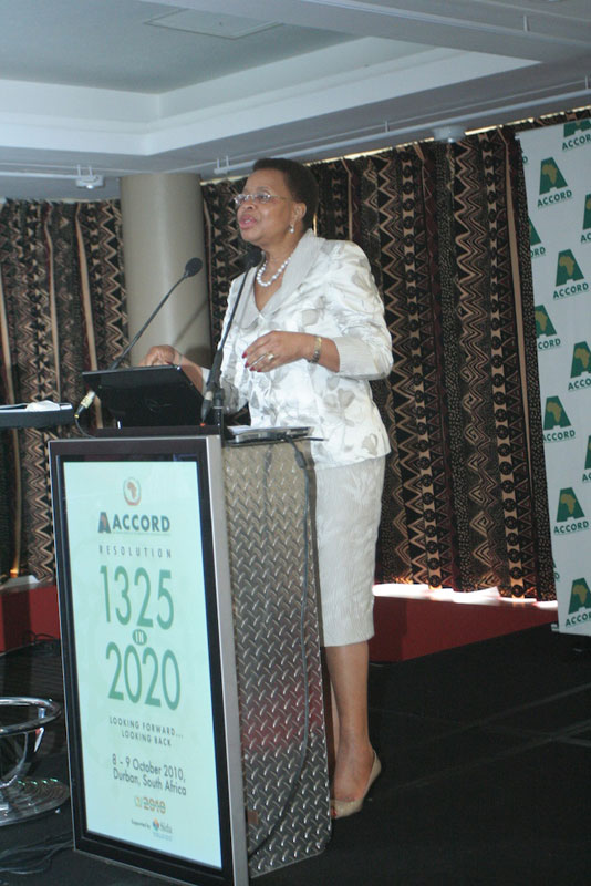 Mdm Graca Machel at the ACCORD seminar 1325 in 2020