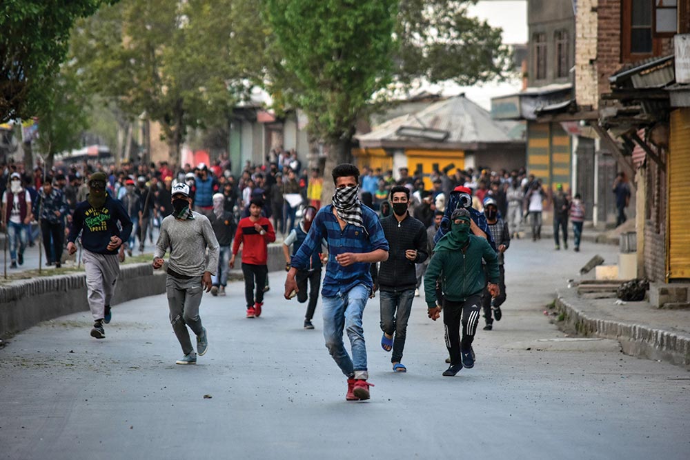 Kashmiri protesters
